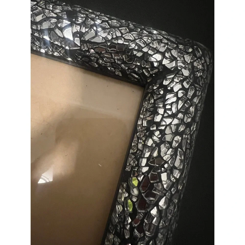 Mosaic Picture Frame Unisex 4x6 Silver Excellent Cracked Glass Mirror